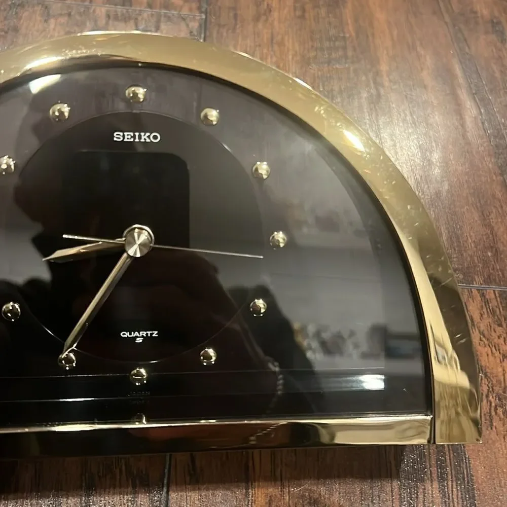 Beautiful 1 Vintage Seiko Hollywood Regency Brass Table Clock, 1980s, Gold
